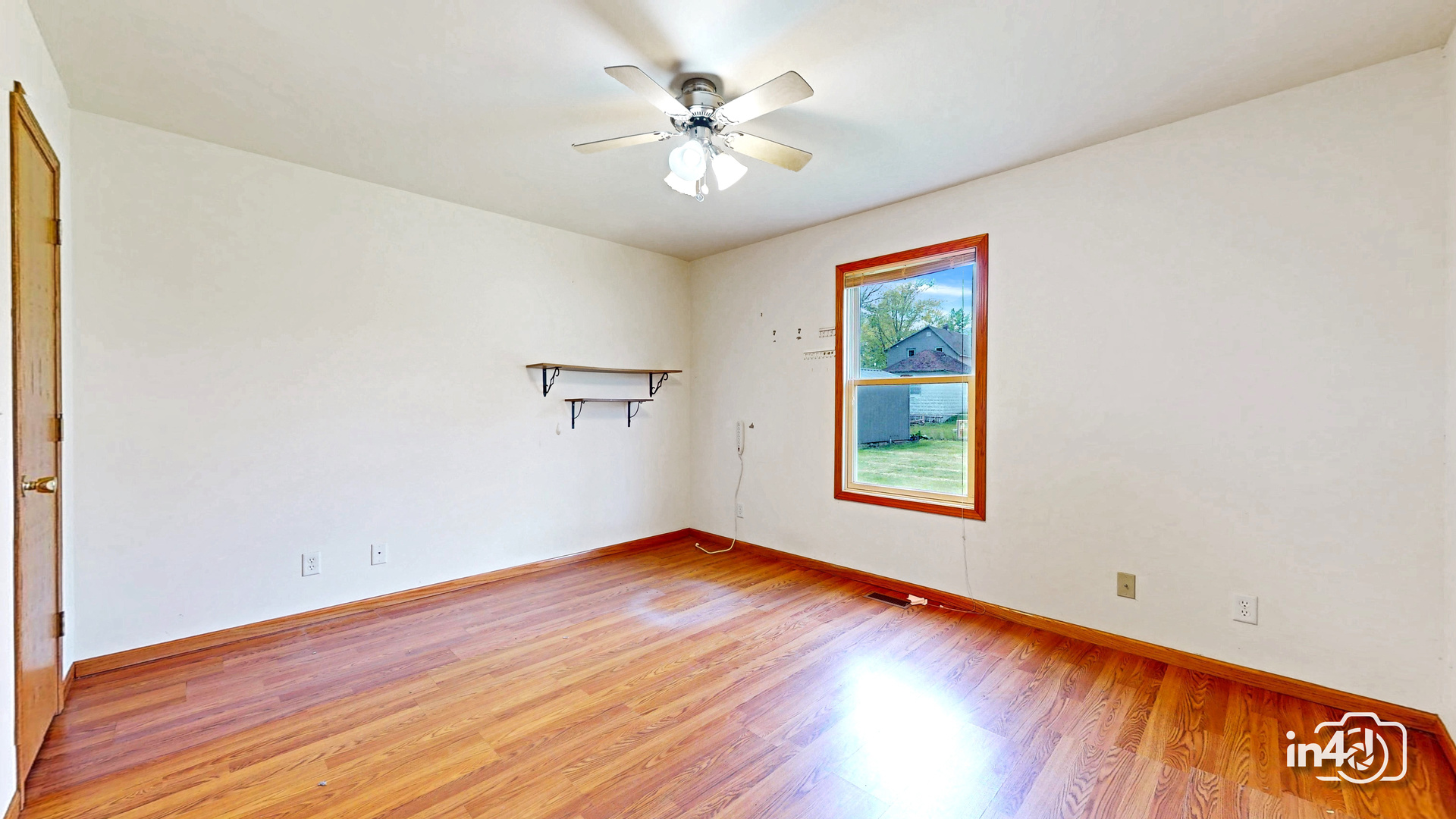 247-253 N Cross Street, Sycamore, IL 60178