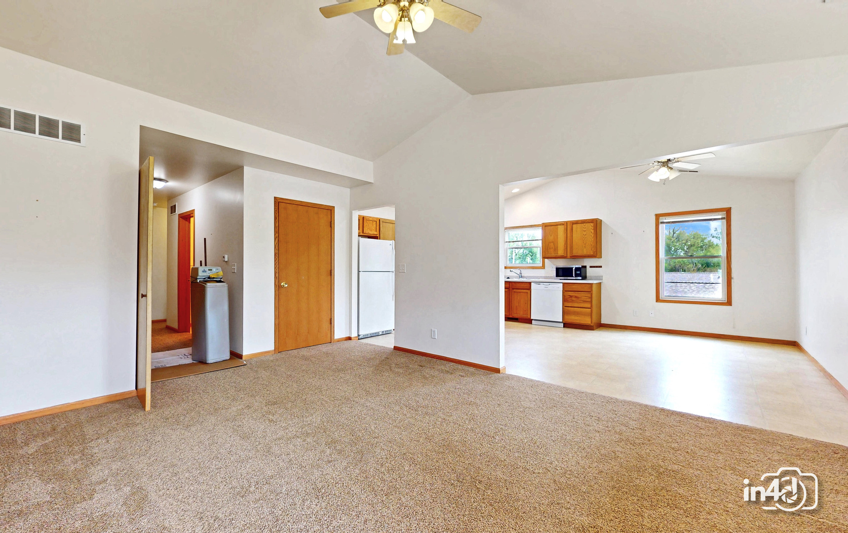 247-253 N Cross Street, Sycamore, IL 60178
