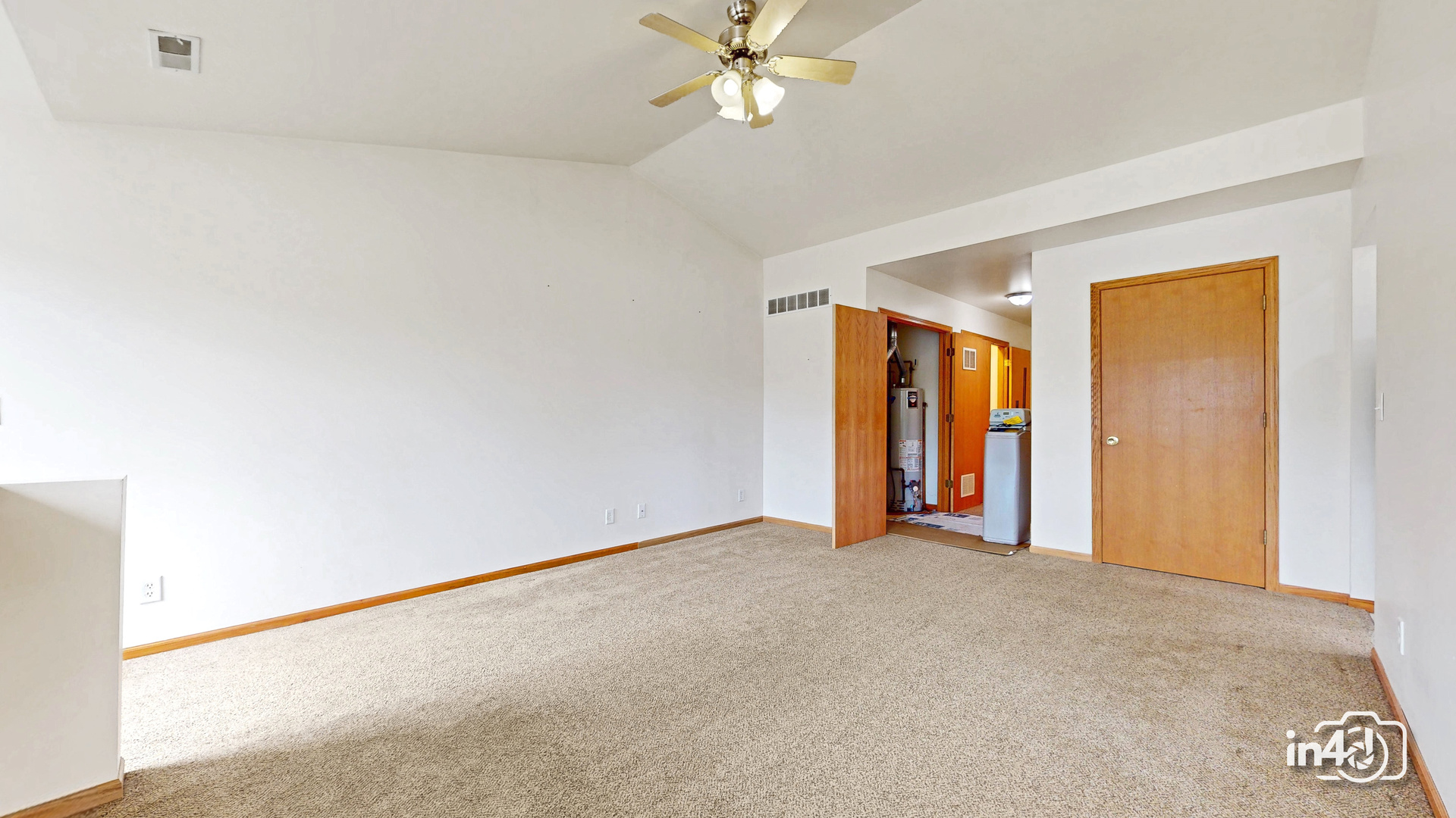 247-253 N Cross Street, Sycamore, IL 60178