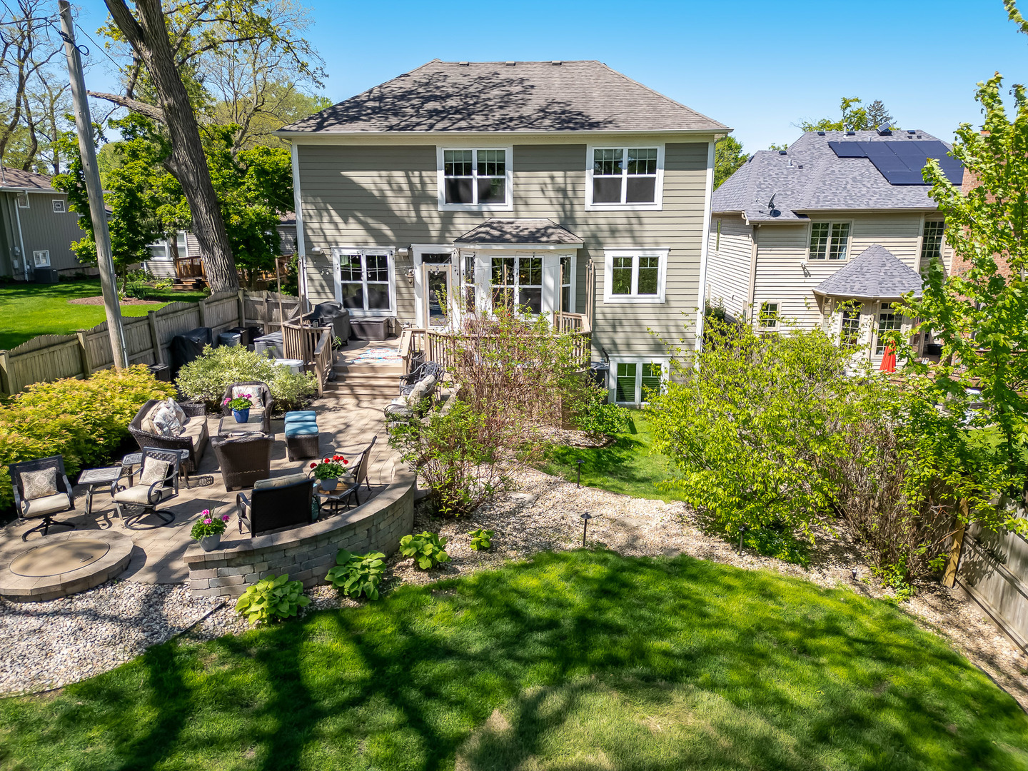 5607 Hillcrest Road, Downers Grove, IL 60516