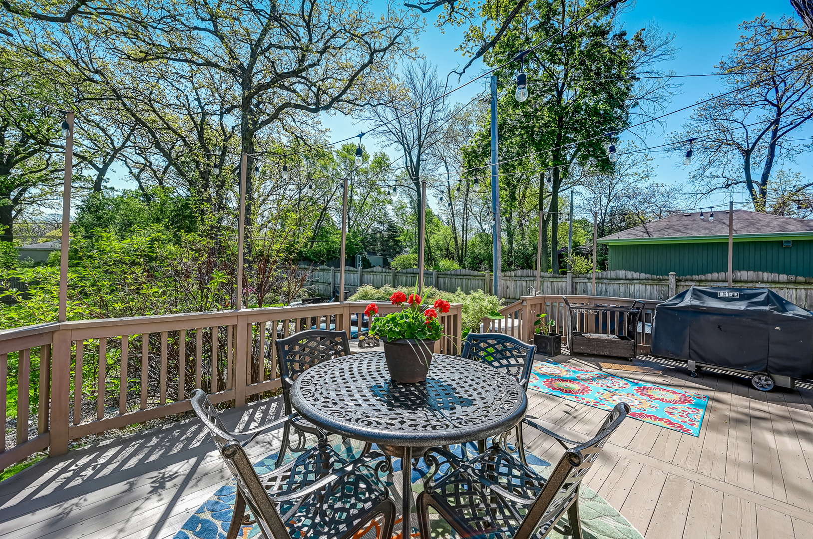 5607 Hillcrest Road, Downers Grove, IL 60516