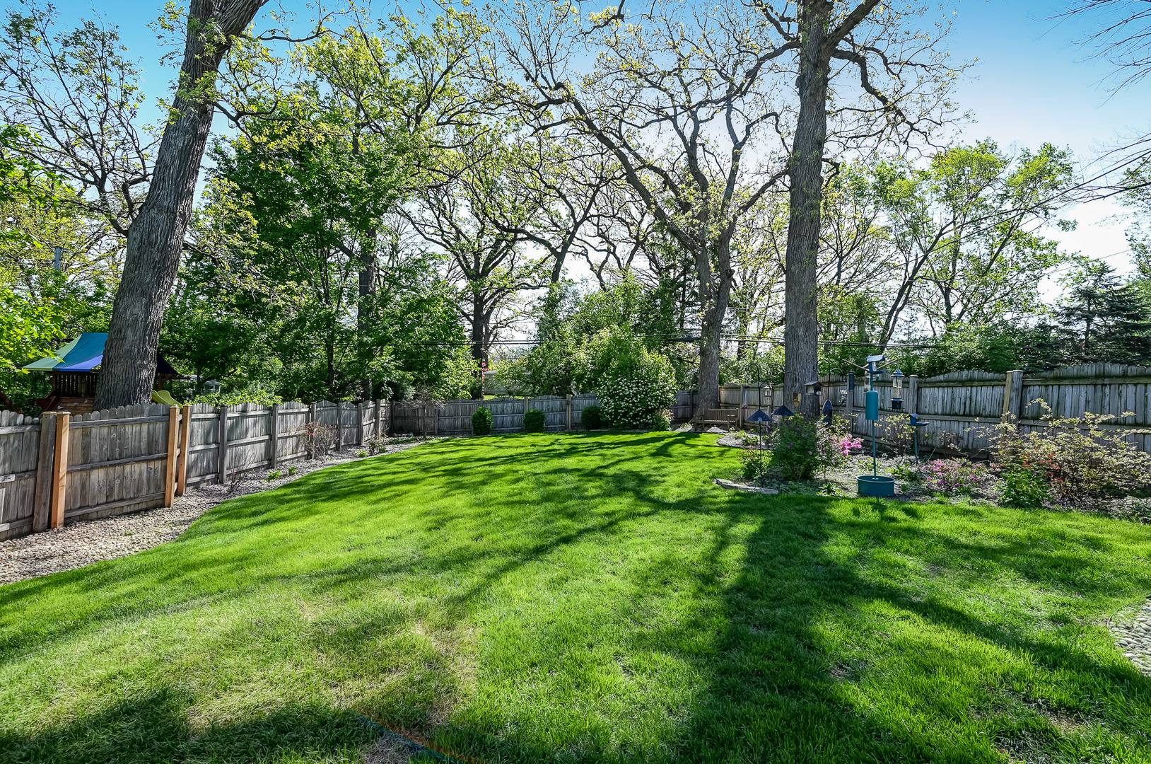 5607 Hillcrest Road, Downers Grove, IL 60516