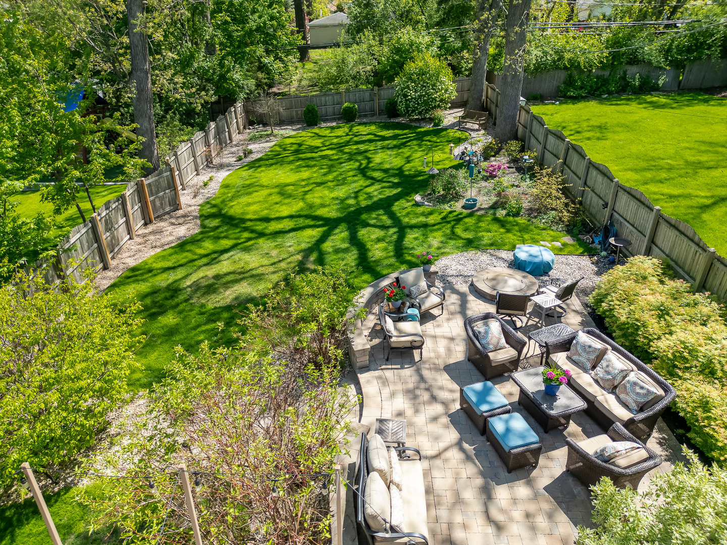 5607 Hillcrest Road, Downers Grove, IL 60516