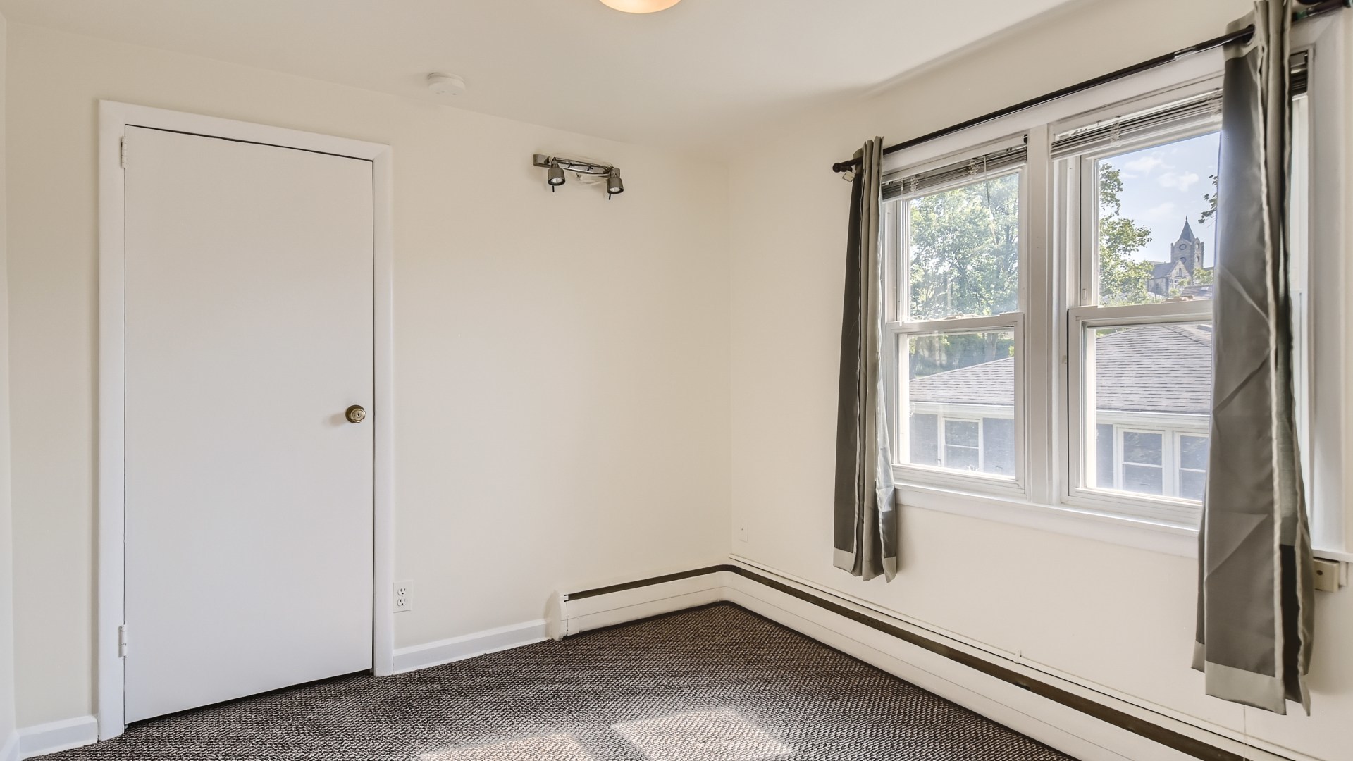 512 Porter Street #2, Lemont, IL 60439