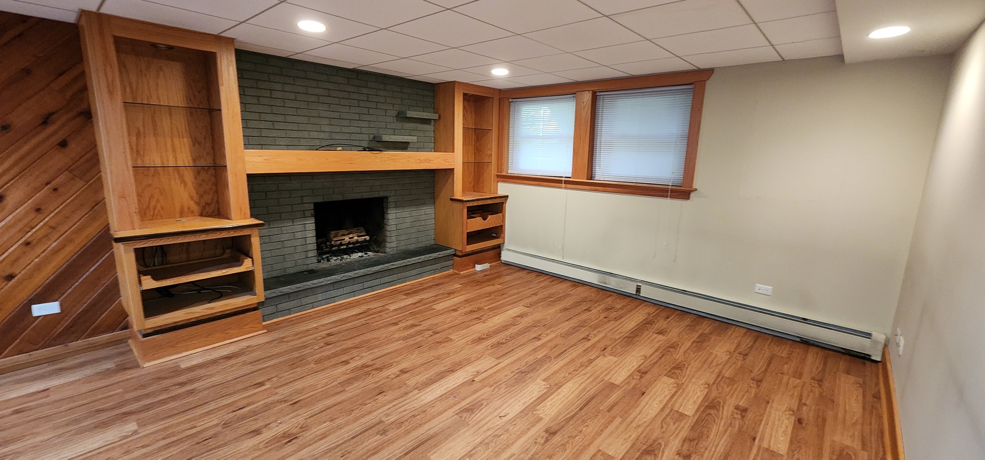 34611 N Iroquois Trail, McHenry, IL 60051