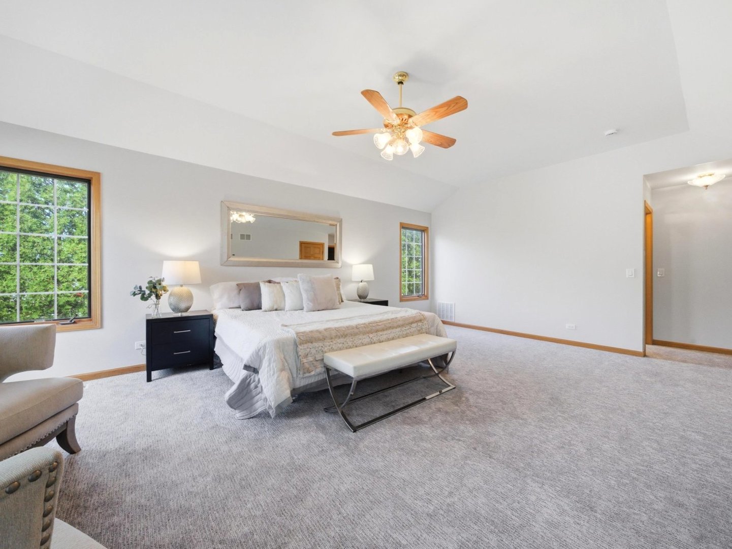 3098 Rosebrook Circle, Westchester, IL 60154