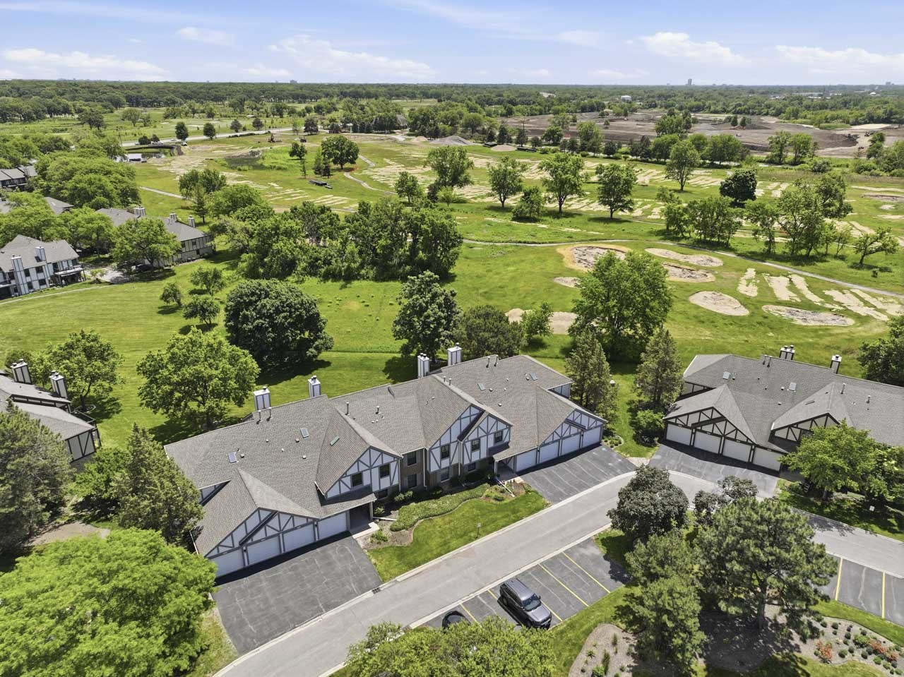 472 Elizabeth Drive #17-A-R, Wood Dale, IL 60191