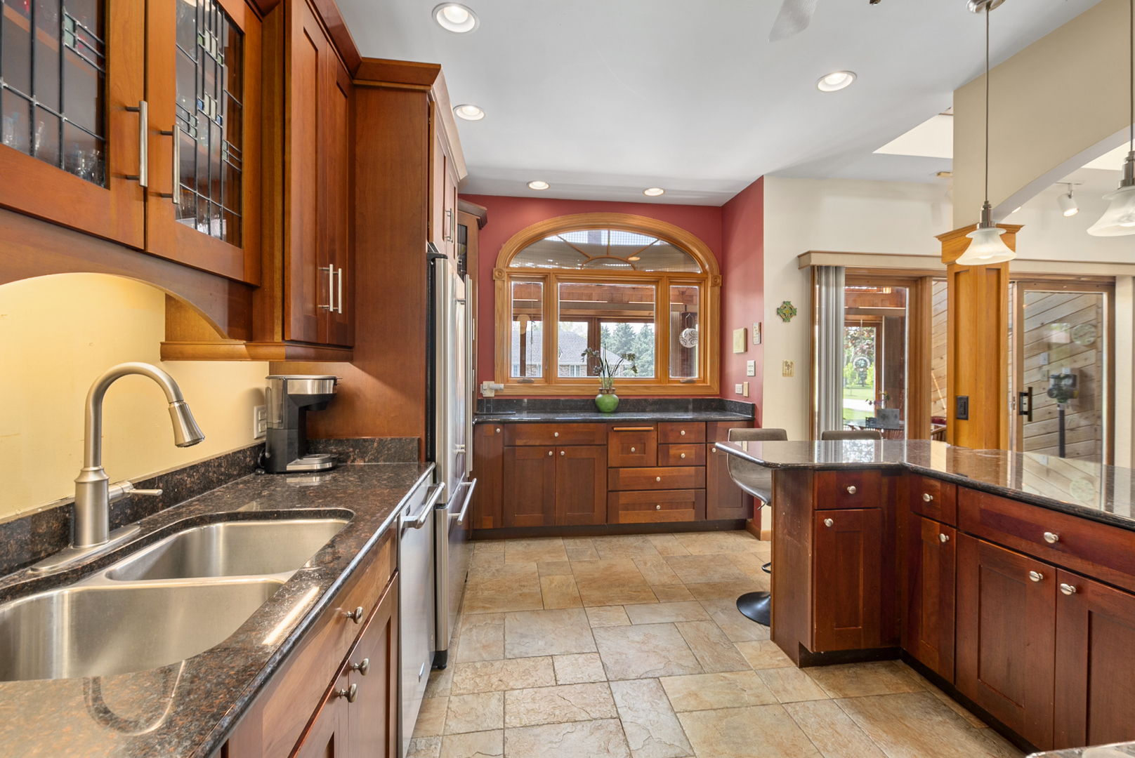 13657 S Parker Road, Homer Glen, IL 60491