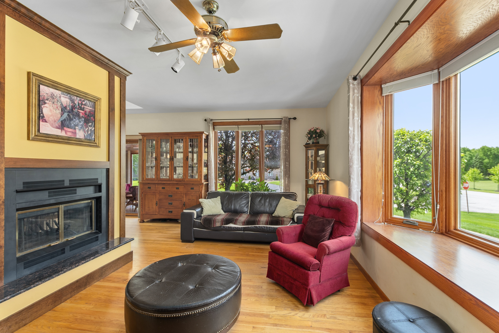 13657 S Parker Road, Homer Glen, IL 60491