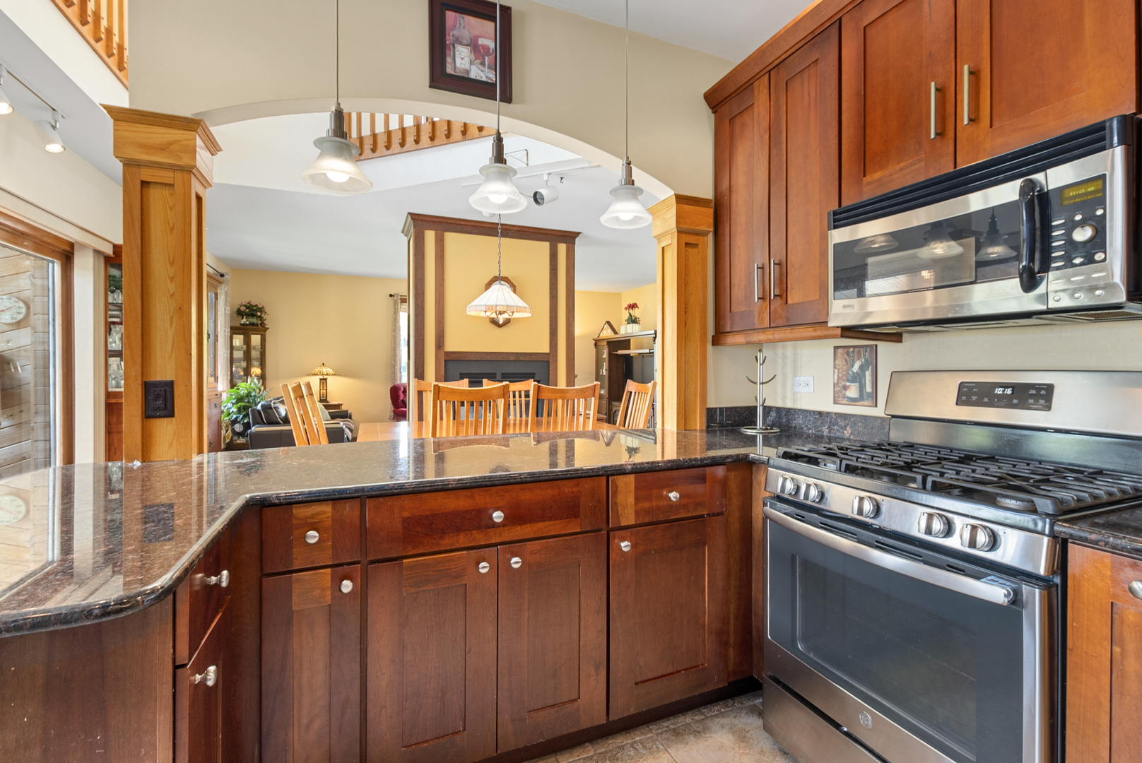13657 S Parker Road, Homer Glen, IL 60491