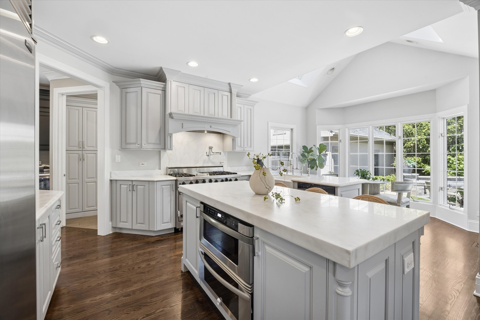 117 W NORTH Street, Hinsdale, IL 60521