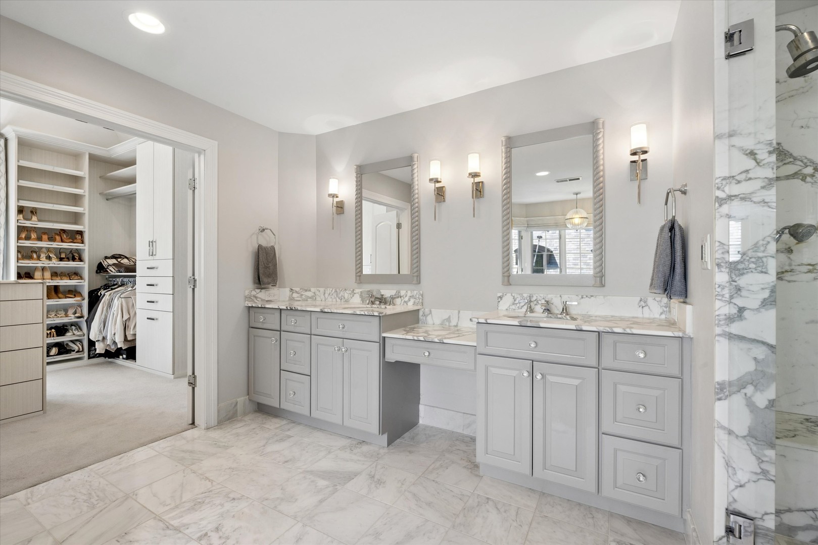 117 W NORTH Street, Hinsdale, IL 60521