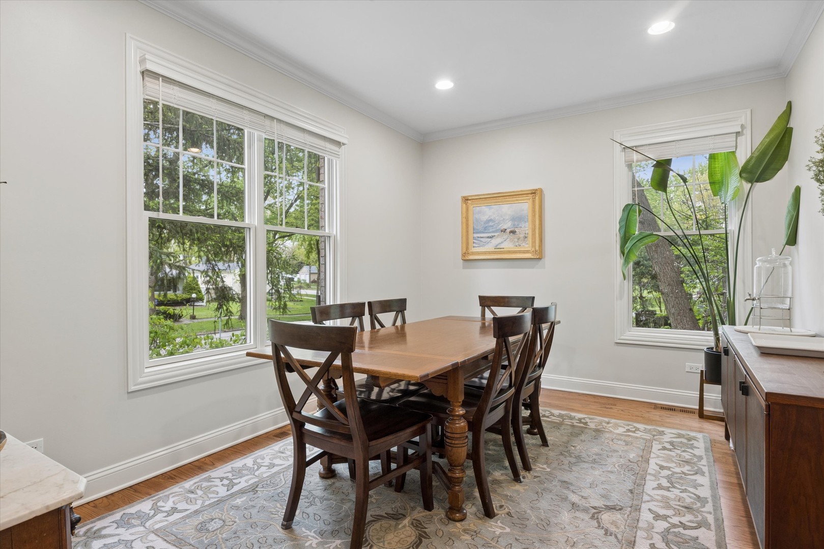 28 S Grant Street, Westmont, IL 60559