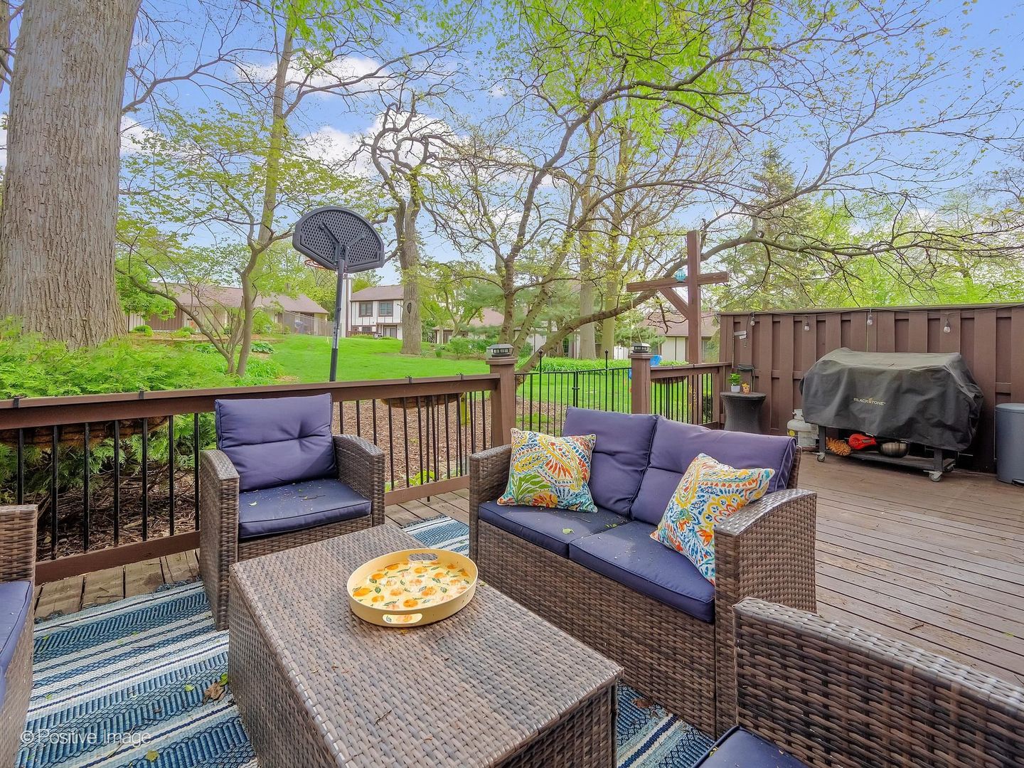 67 WHITE OAK Circle, St. Charles, IL 60174