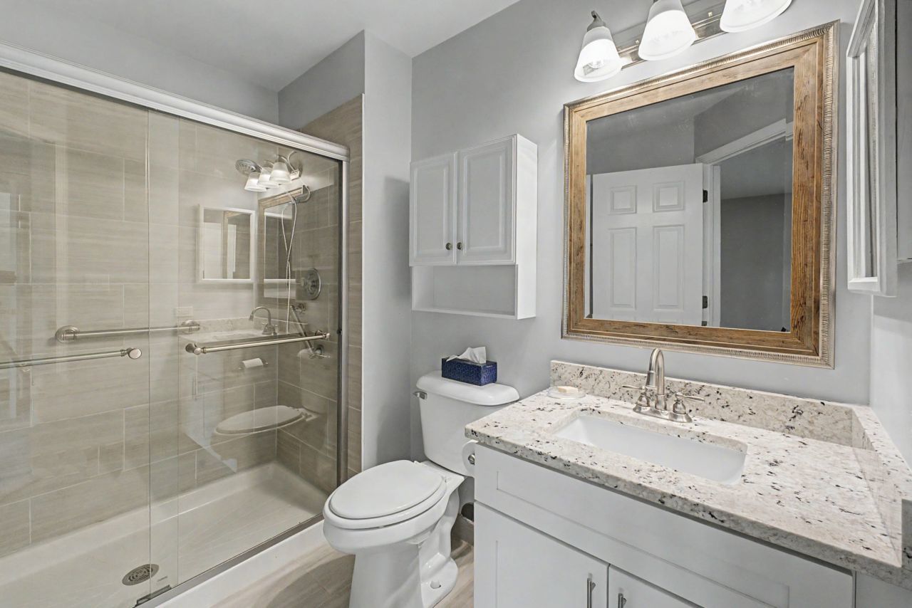 52 Brookston Drive #D1, Schaumburg, IL 60193