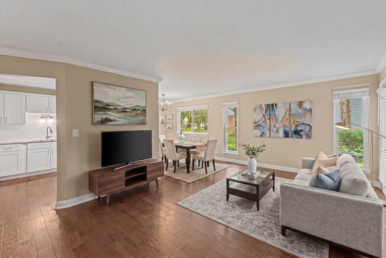 52 Brookston Drive #D1, Schaumburg, IL 60193