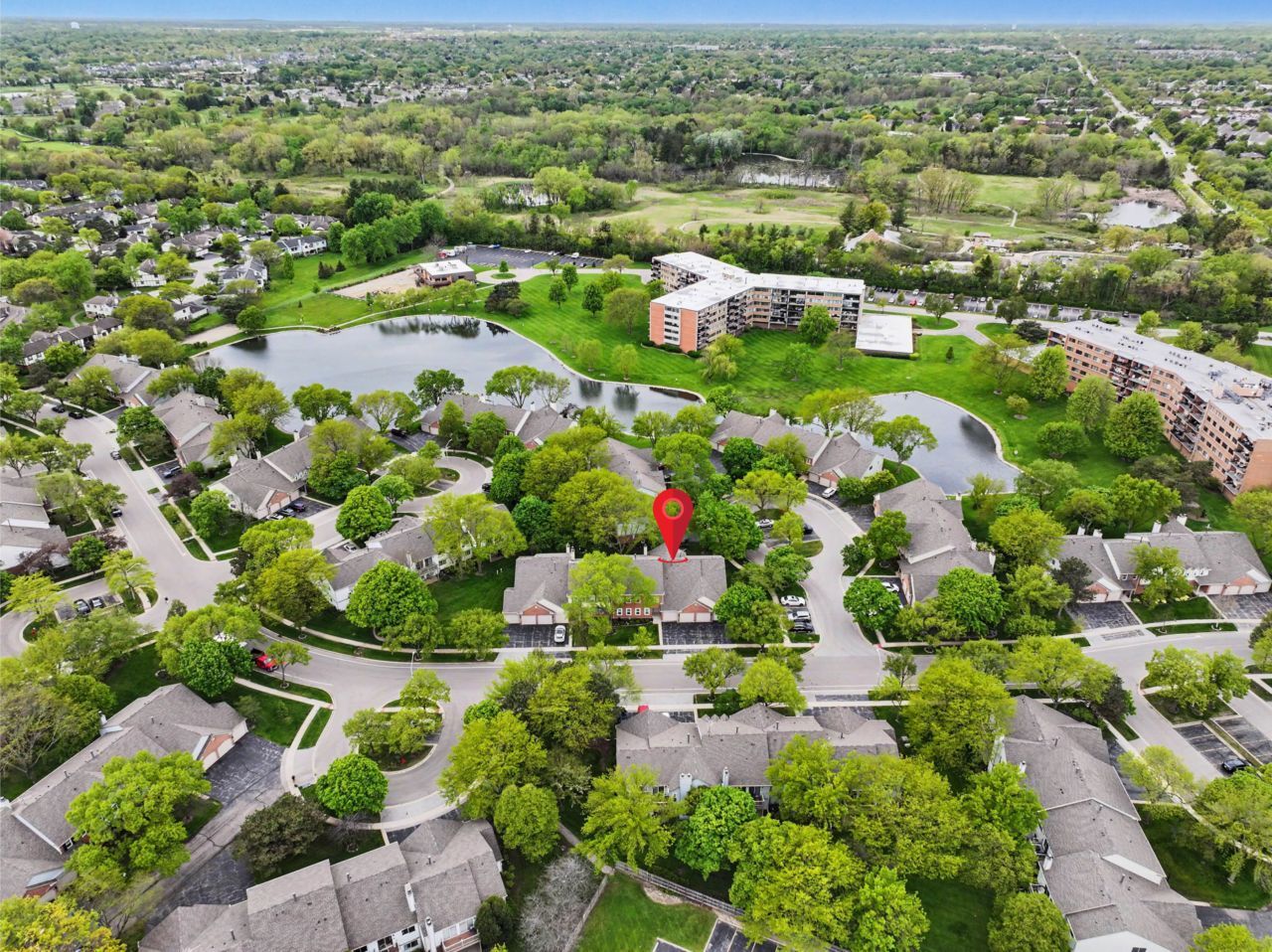 52 Brookston Drive #D1, Schaumburg, IL 60193
