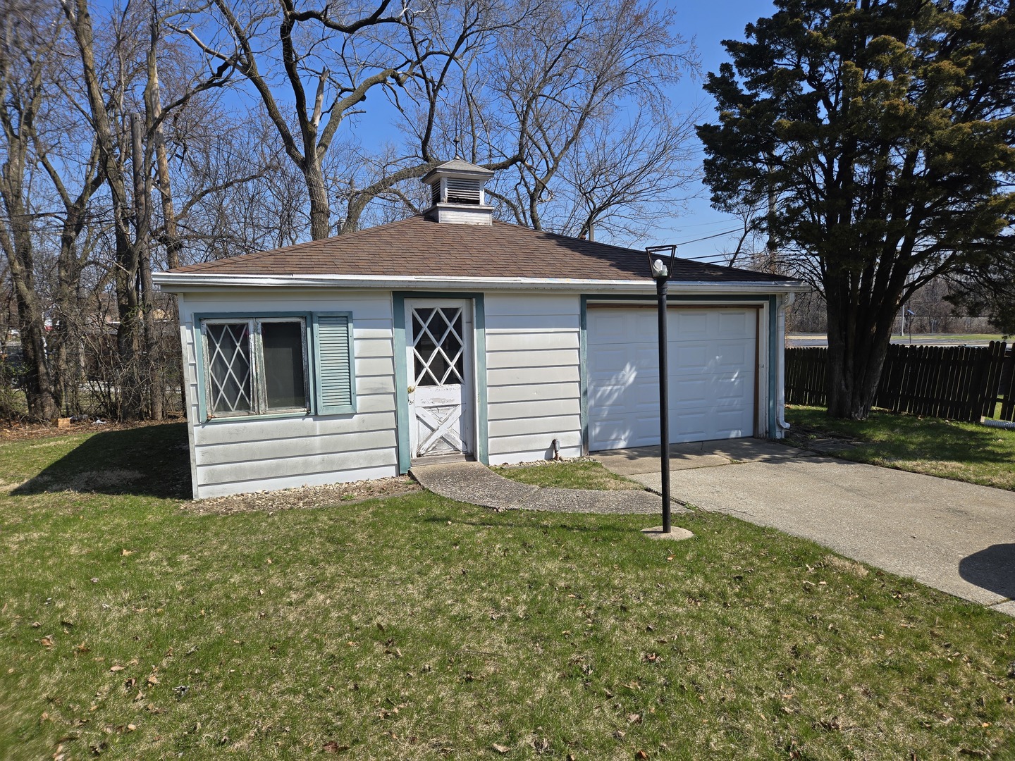 17557 Sycamore Drive, Homewood, IL 60430