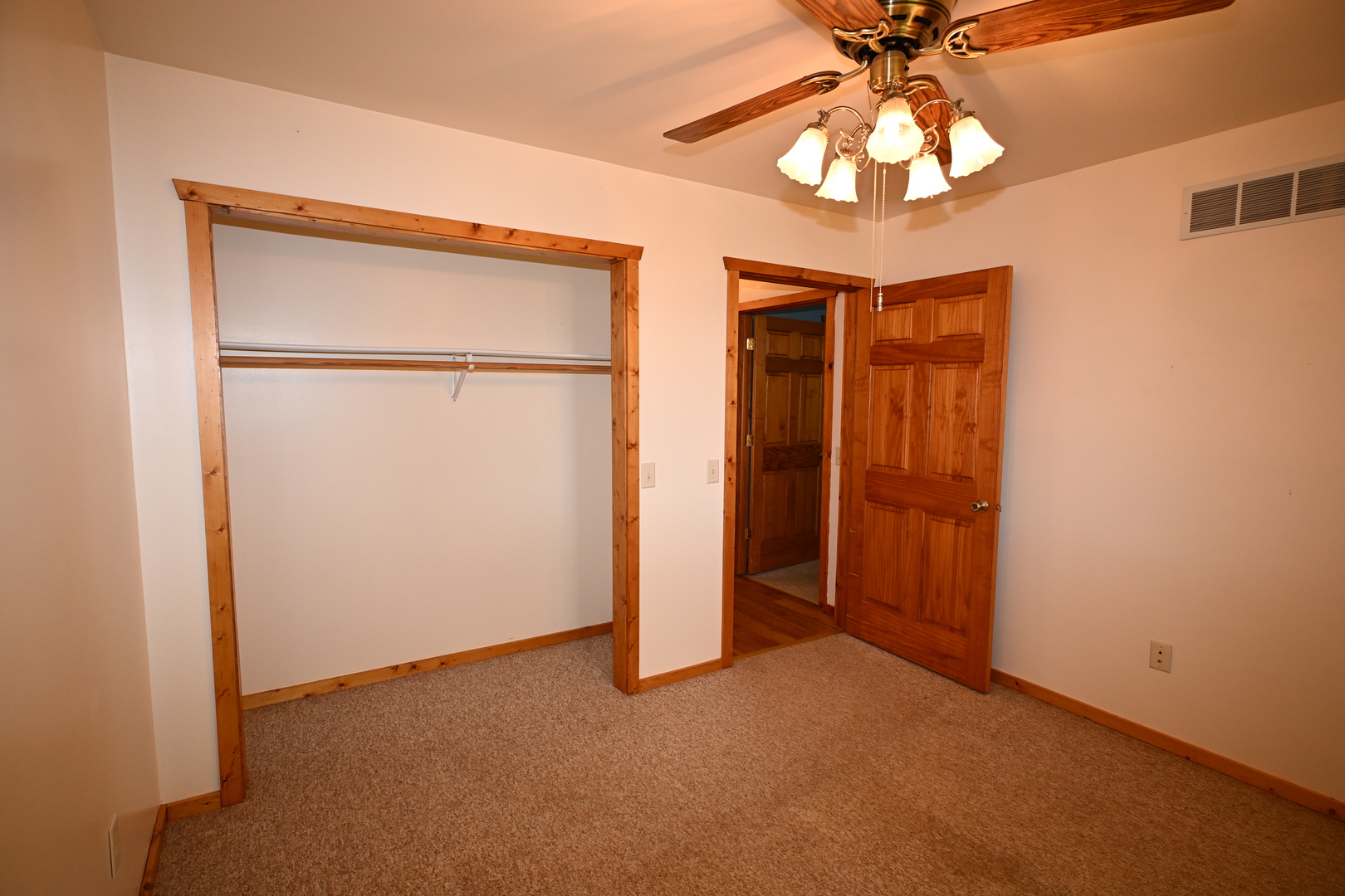 506 Park Street, Kappa, IL 61738