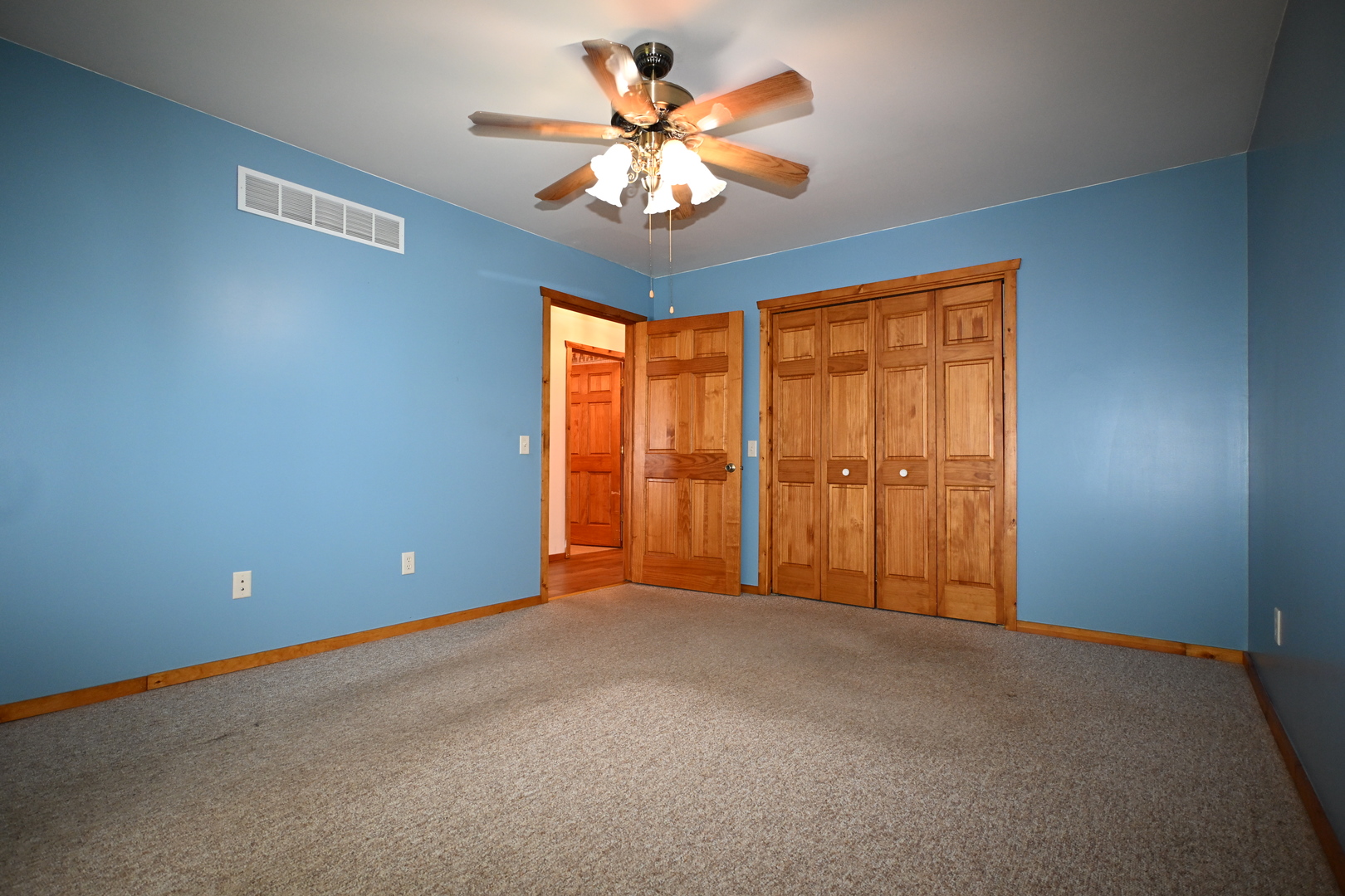 506 Park Street, Kappa, IL 61738