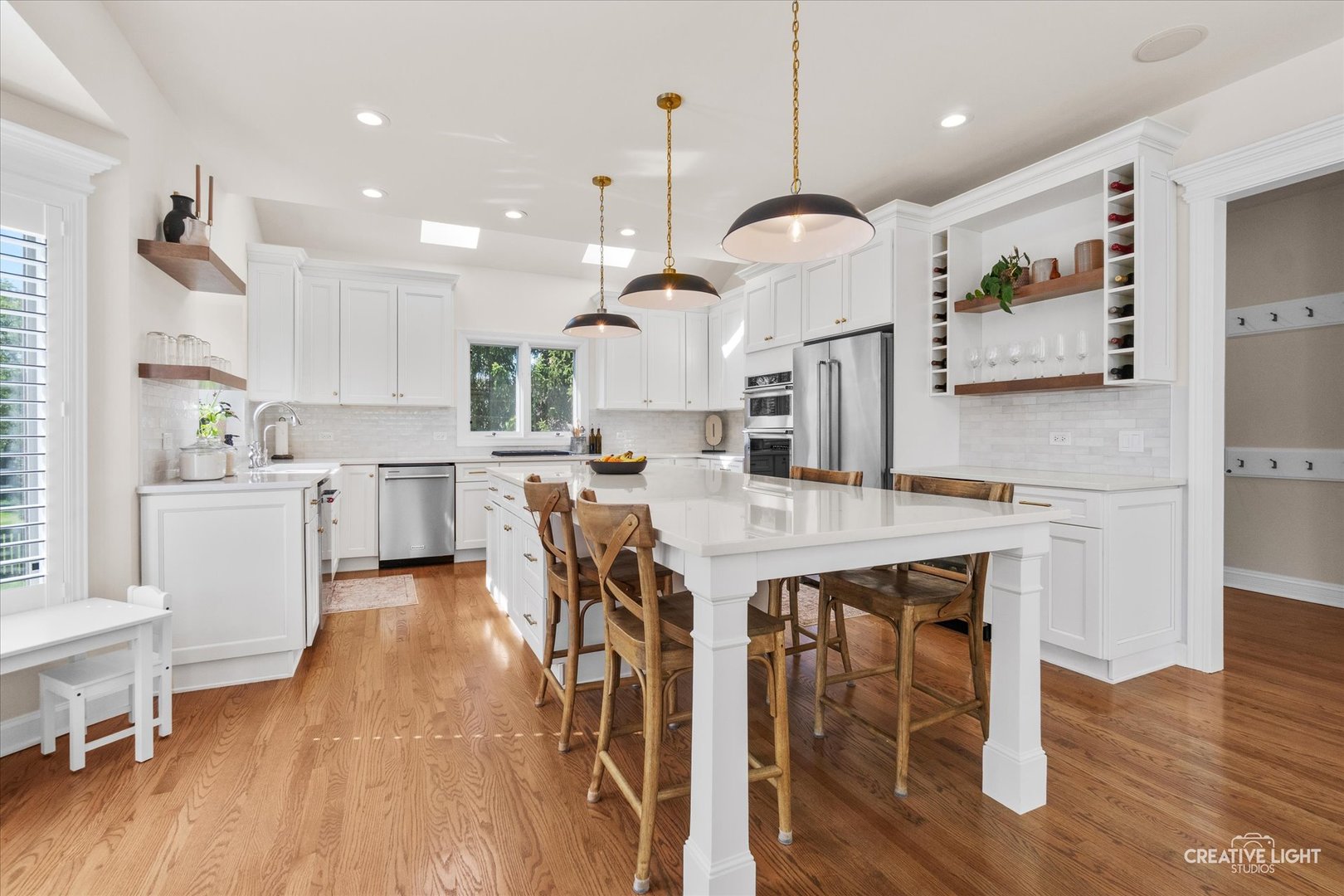 4112 Emporia Court, Naperville, IL 60564