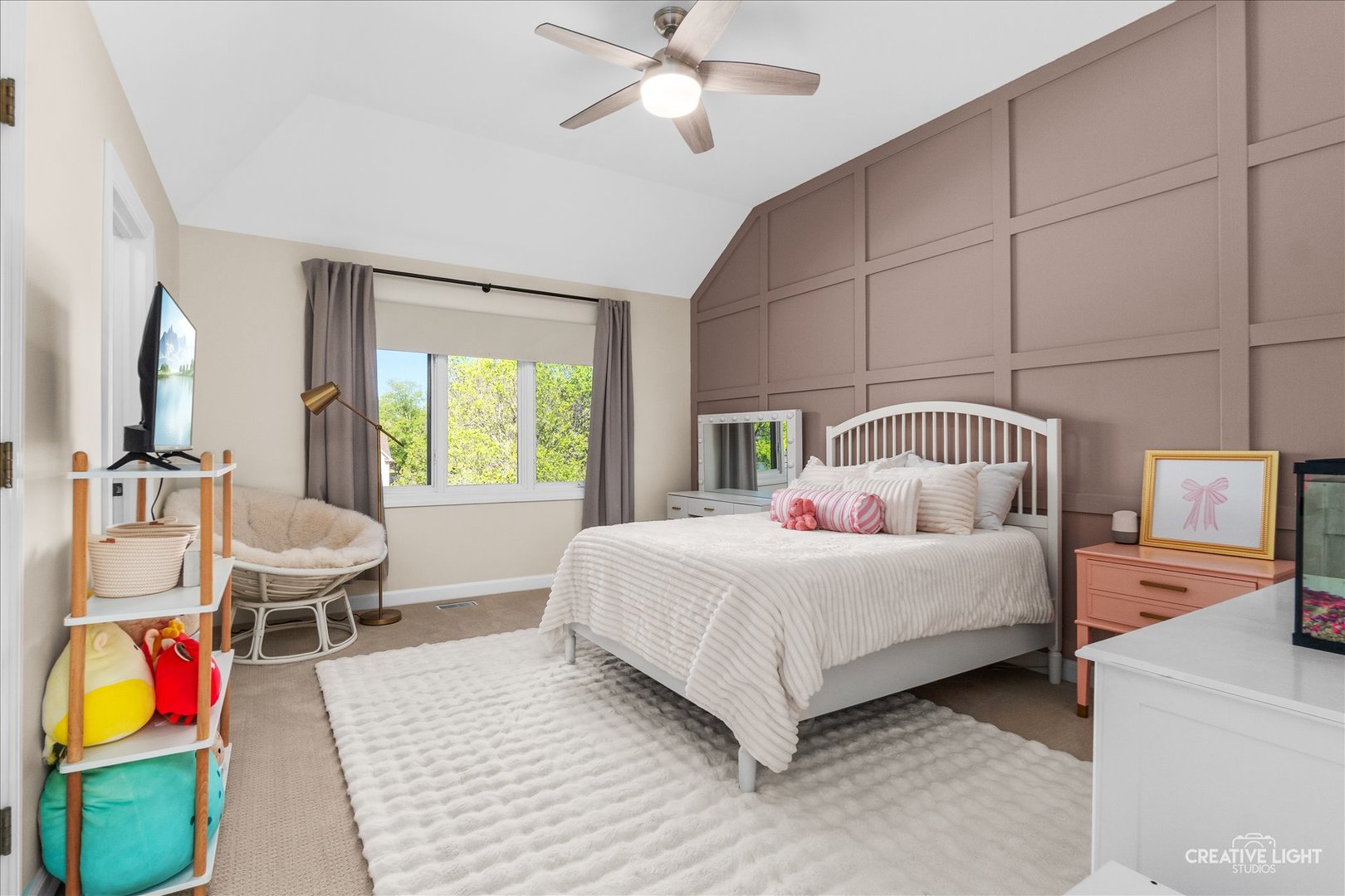 4112 Emporia Court, Naperville, IL 60564
