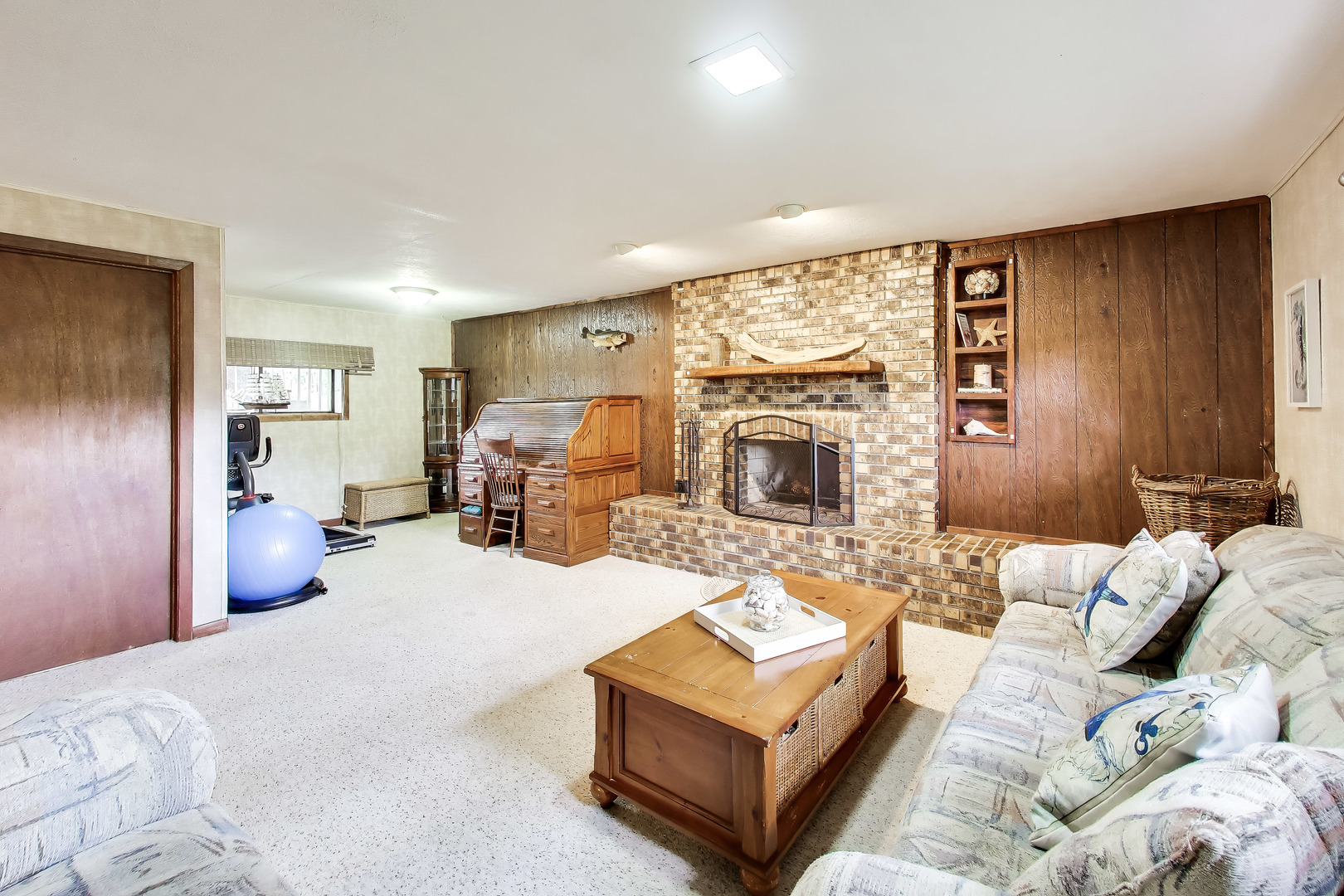 34073 N Fairfield Road, Round Lake, IL 60073