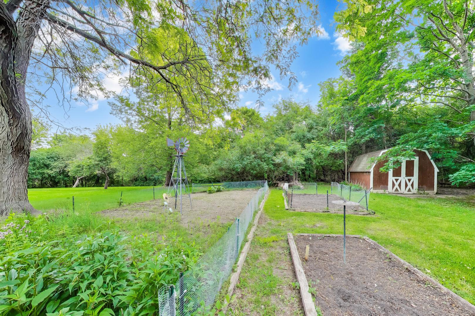 34073 N Fairfield Road, Round Lake, IL 60073