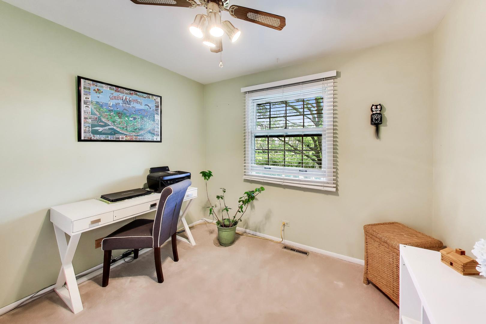 34073 N Fairfield Road, Round Lake, IL 60073