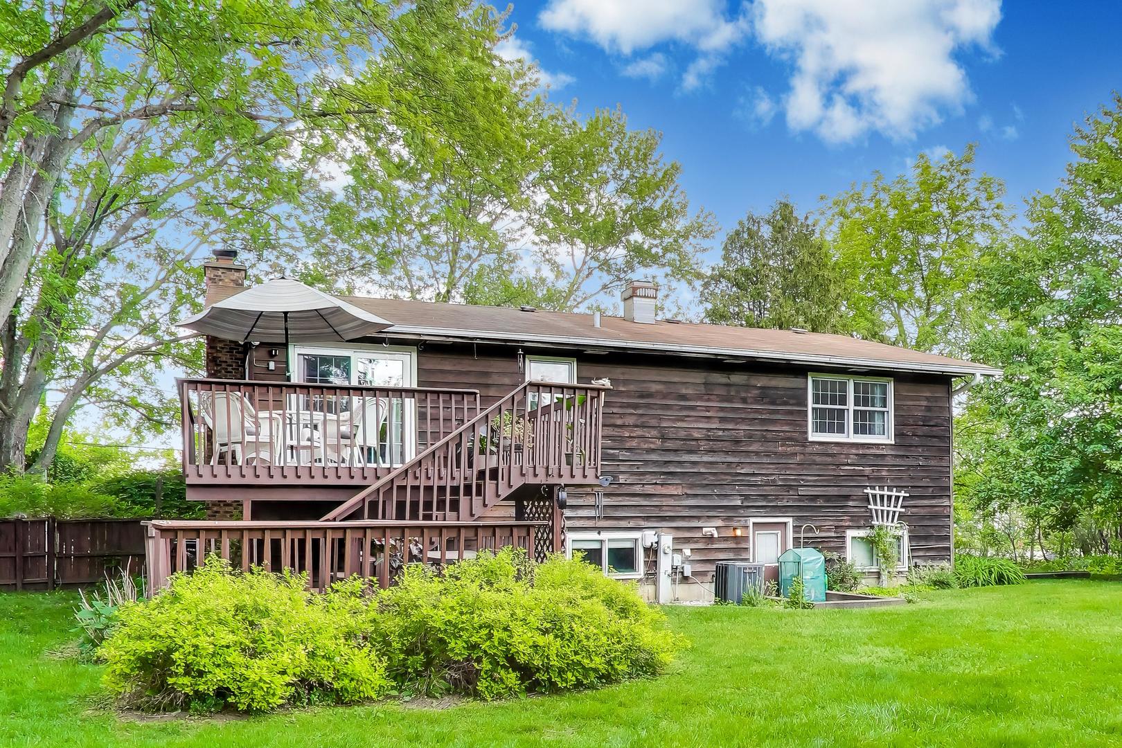 34073 N Fairfield Road, Round Lake, IL 60073
