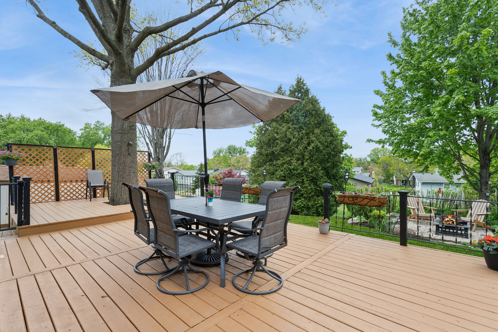 1740 Oxnard Drive, Downers Grove, IL 60516