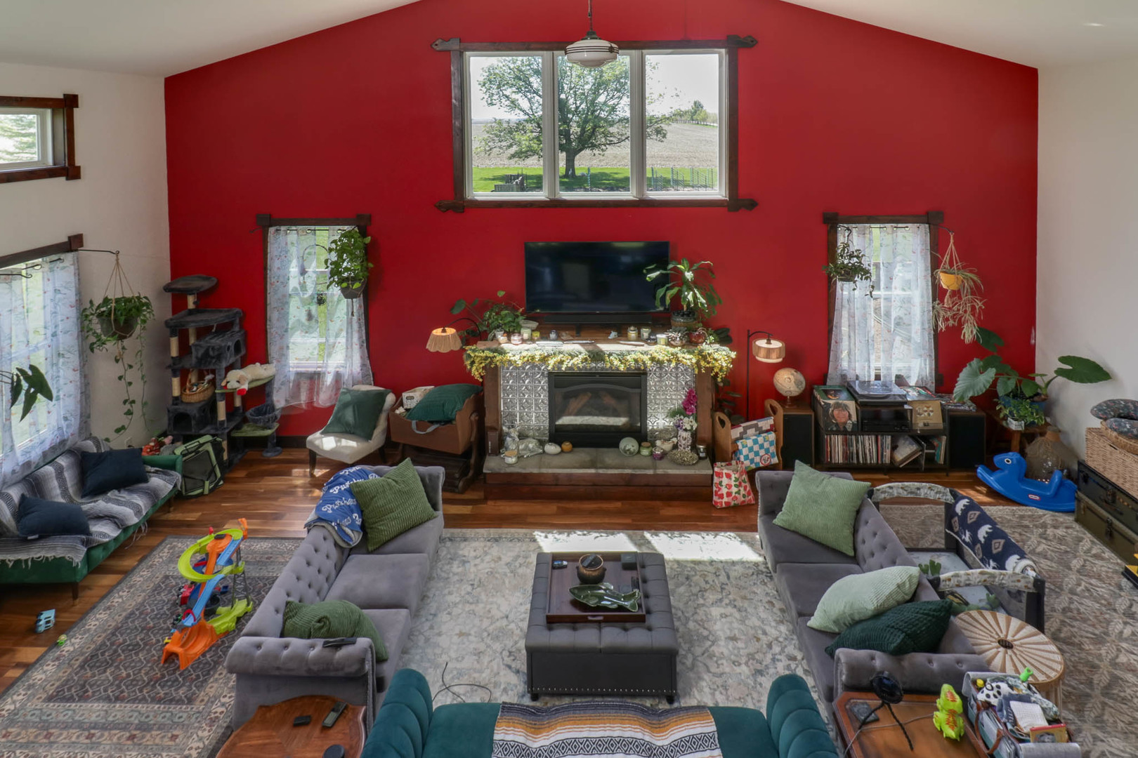 12014 Prairie Center Road, Clinton, IL 61727