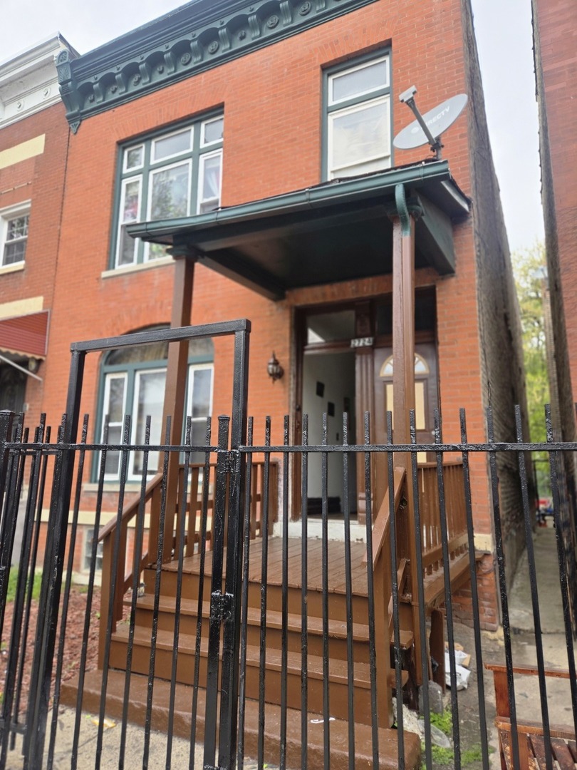 2724 W Jackson Boulevard, Chicago, IL 60612
