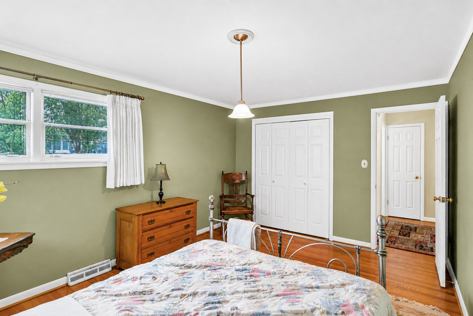 9120 Karlov Avenue, Oak Lawn, IL 60453