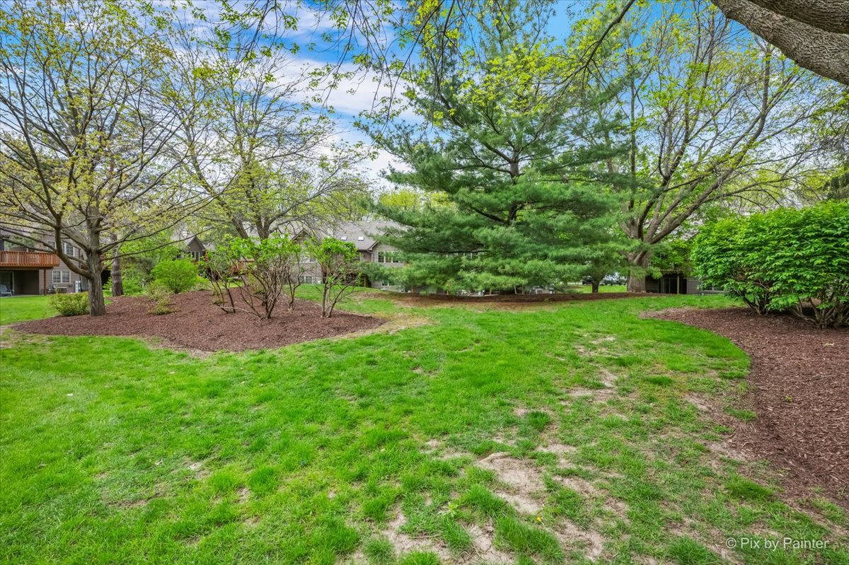 836 Millcreek Circle #836, Elgin, IL 60123