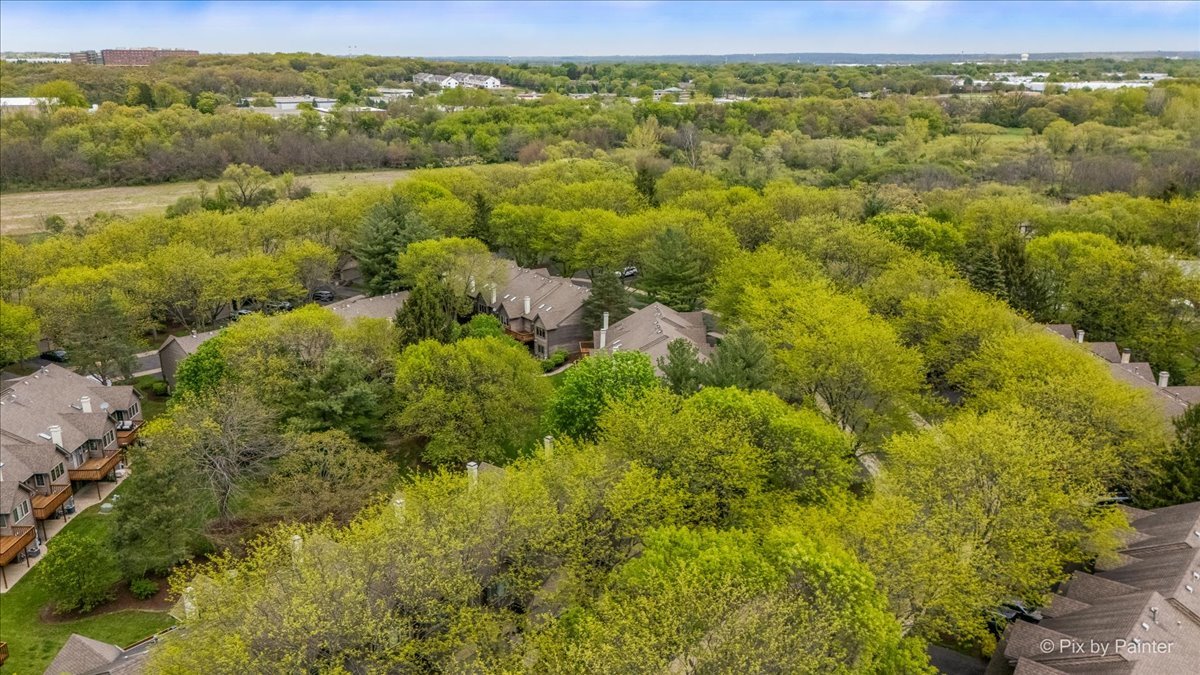 836 Millcreek Circle #836, Elgin, IL 60123