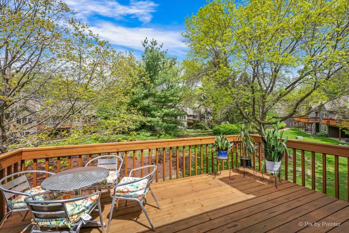 836 Millcreek Circle #836, Elgin, IL 60123
