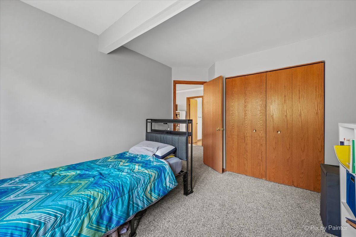 836 Millcreek Circle #836, Elgin, IL 60123