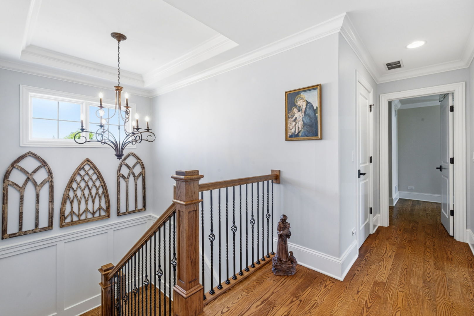 535 N Walnut Street, Elmhurst, IL 60126