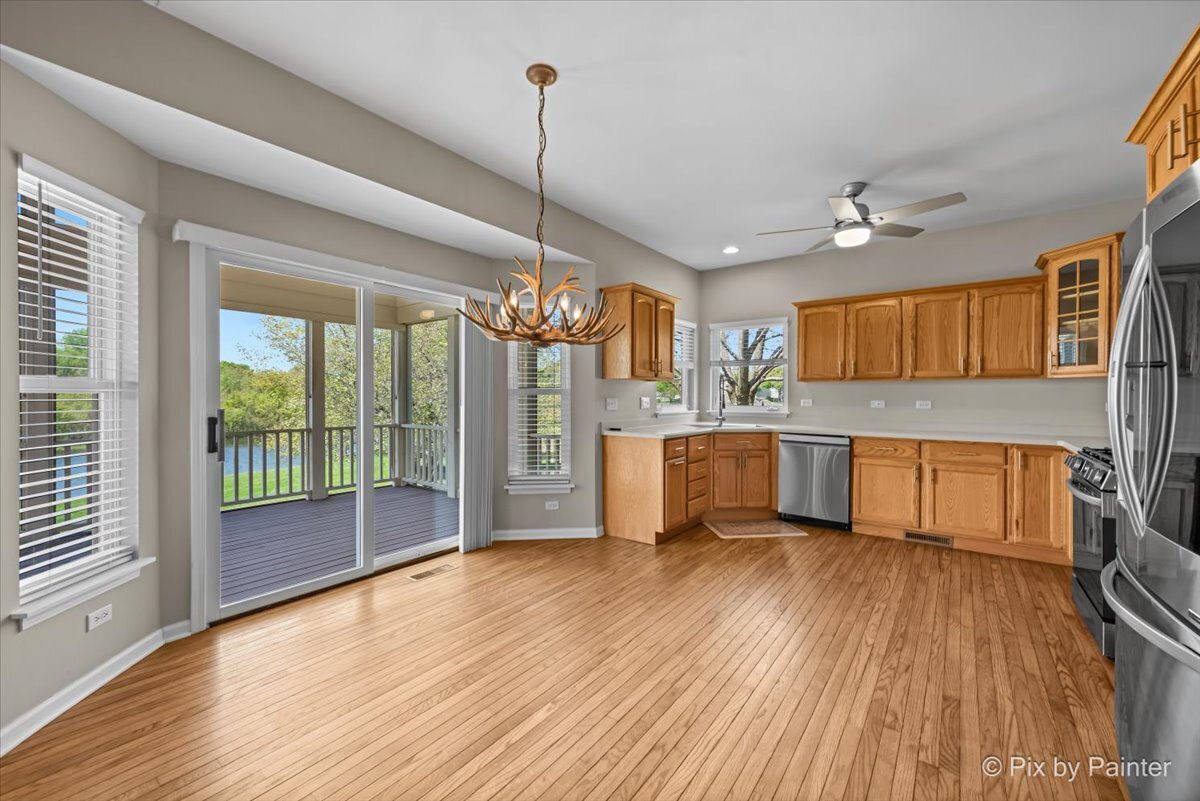 3941 Willow View Drive, Lake In The Hills, IL 60156