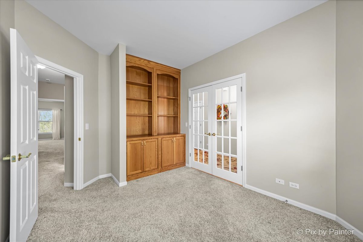 3941 Willow View Drive, Lake In The Hills, IL 60156