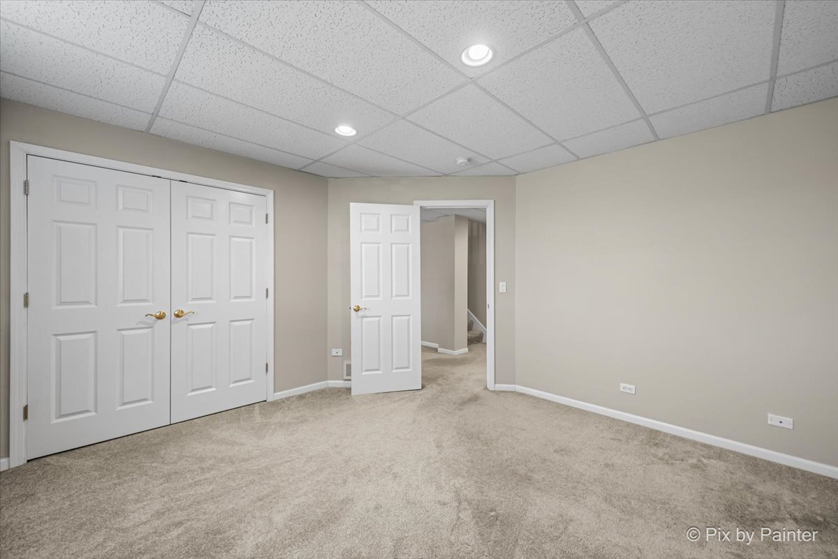 3941 Willow View Drive, Lake In The Hills, IL 60156