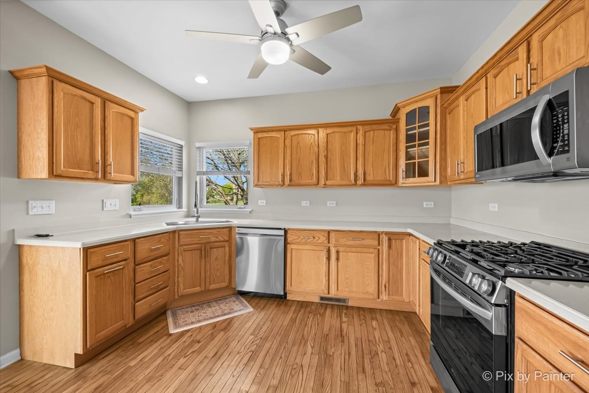 3941 Willow View Drive, Lake In The Hills, IL 60156