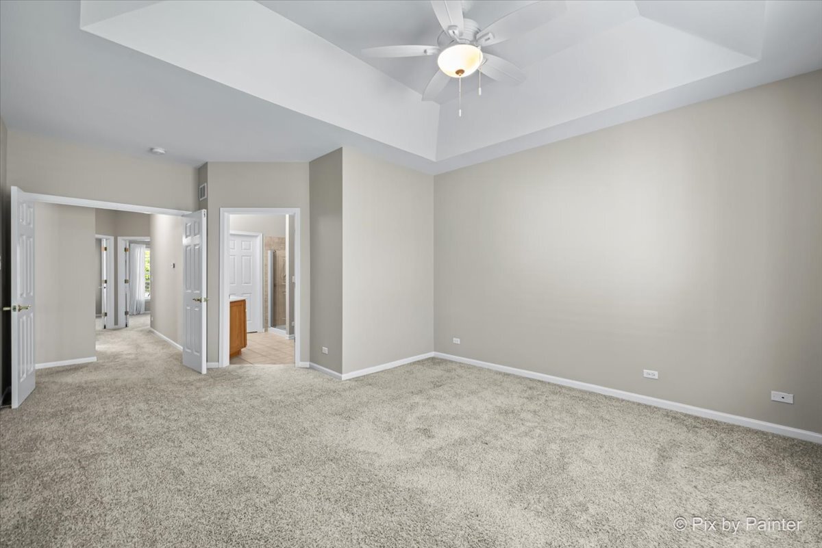 3941 Willow View Drive, Lake In The Hills, IL 60156