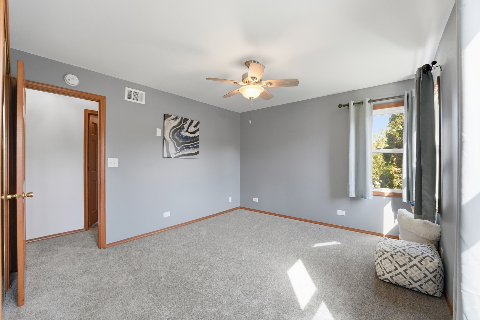 1133 Tewes Lane, Beach Park, IL 60099