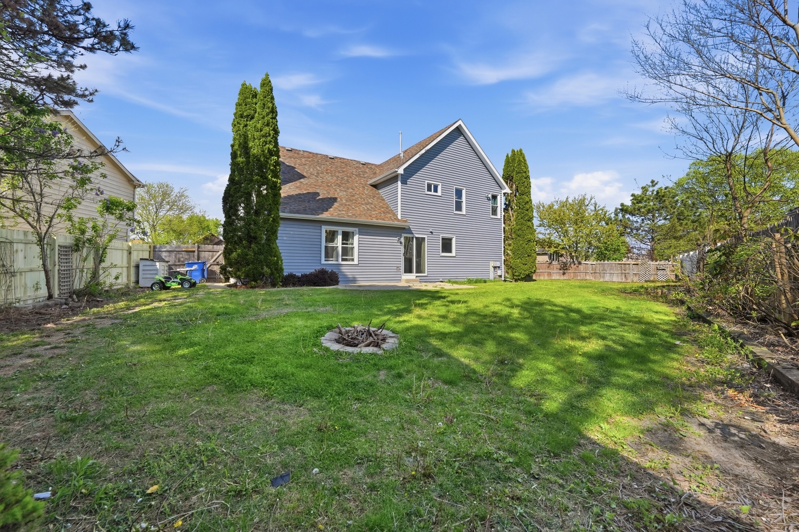 1133 Tewes Lane, Beach Park, IL 60099