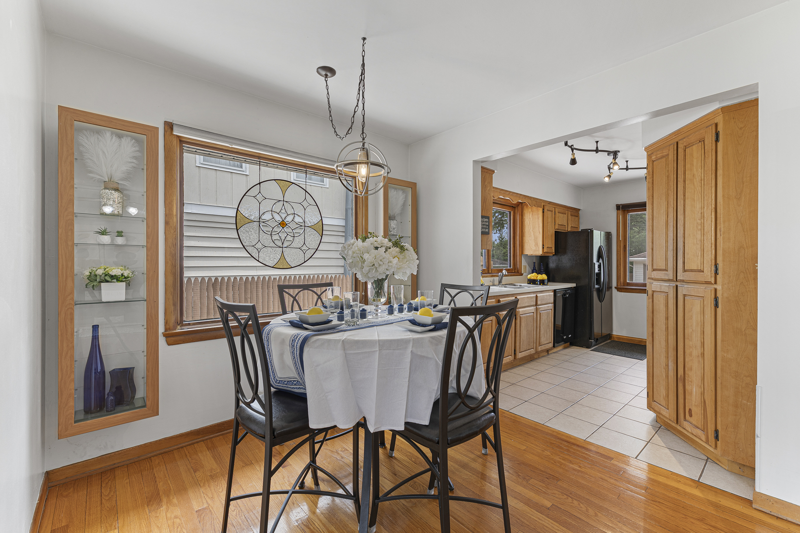 253 Heather Avenue, Grayslake, IL 60030