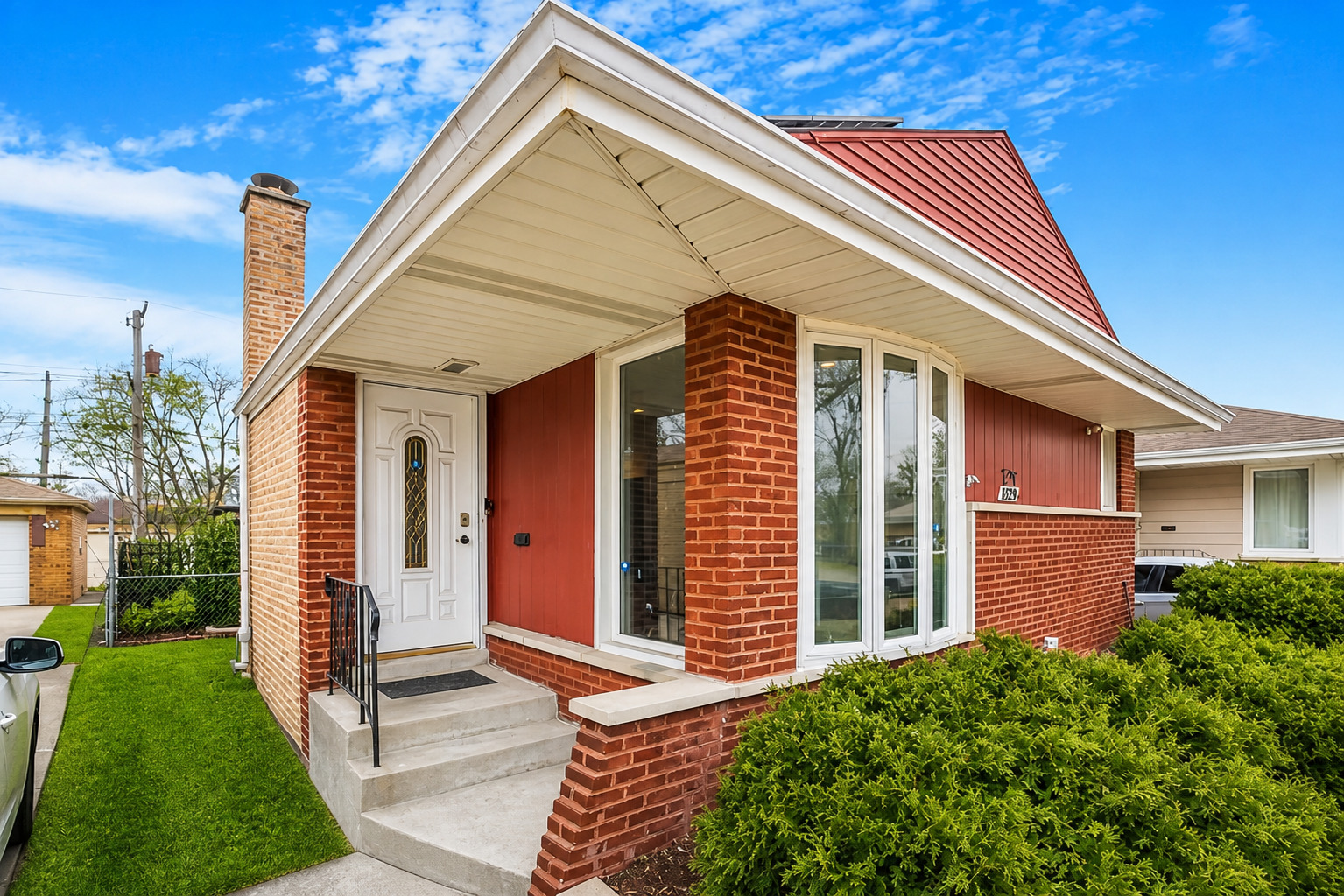 129 Rice Avenue, Bellwood, IL 60104