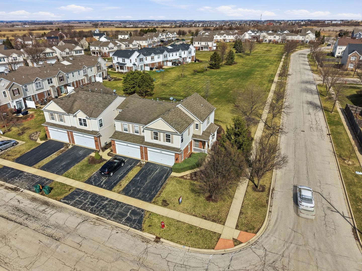 1008 Heron Circle #1, Joliet, IL 60431