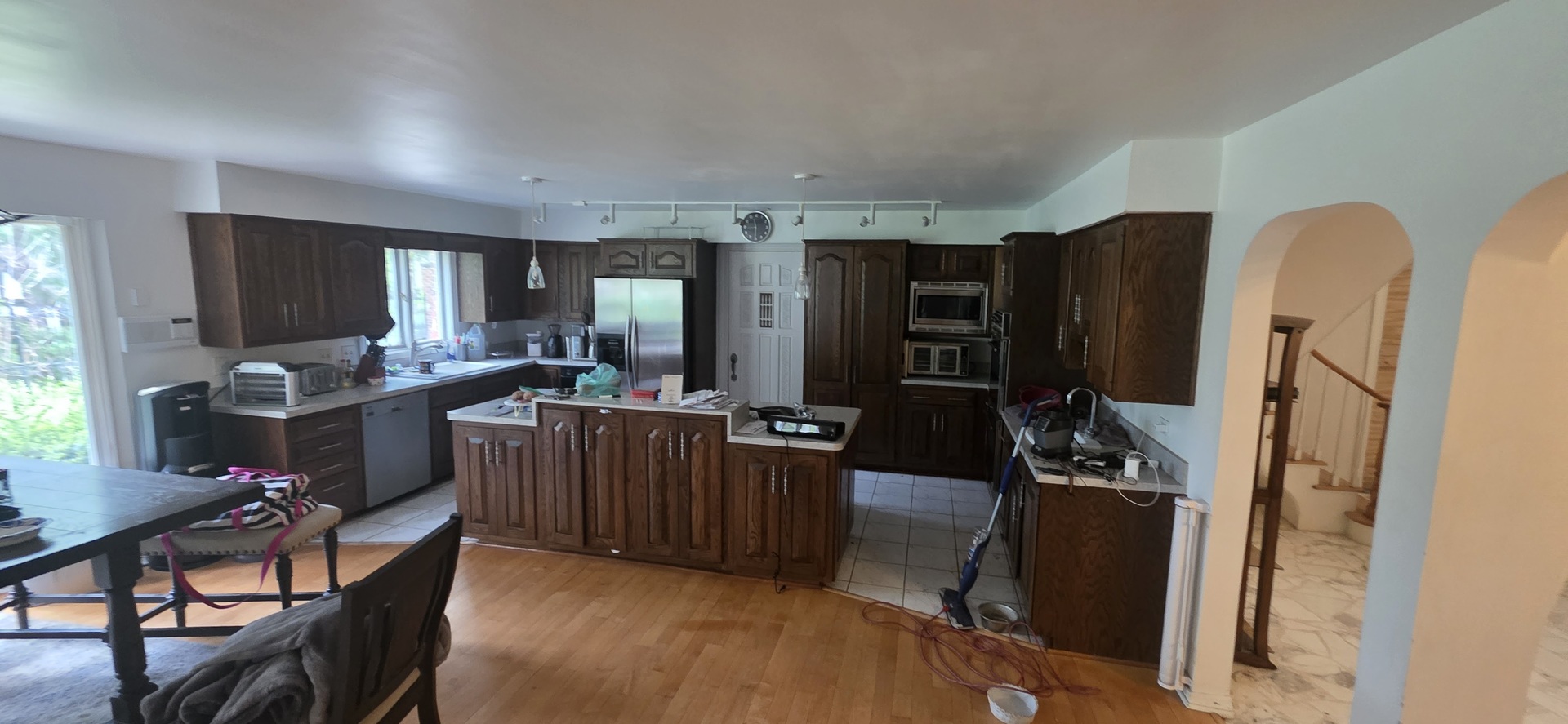 188 N BLOOMINGDALE Road, Bloomingdale, IL 60108